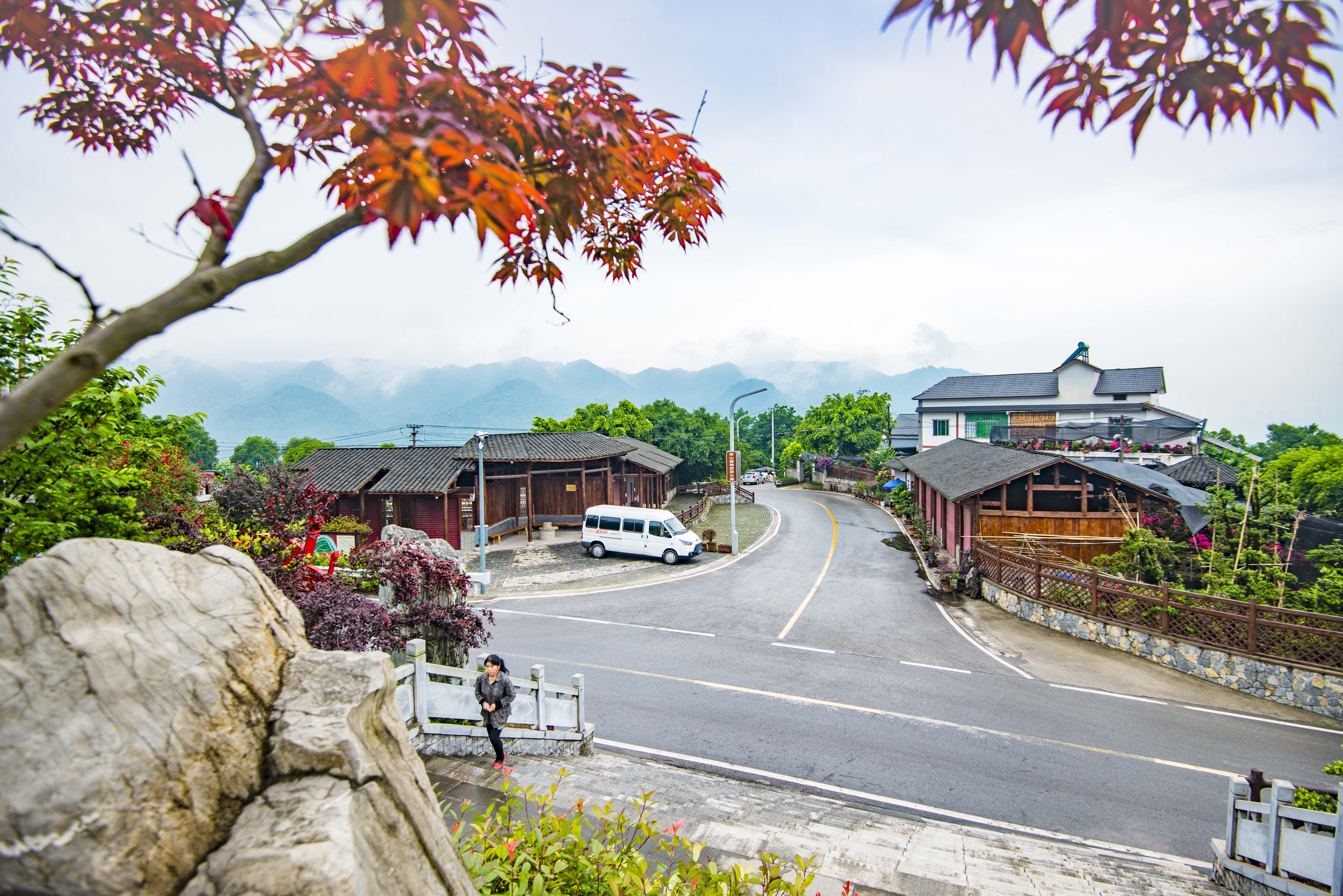 三、南岸区南山街道风景如画的放牛村-南岸.jpg